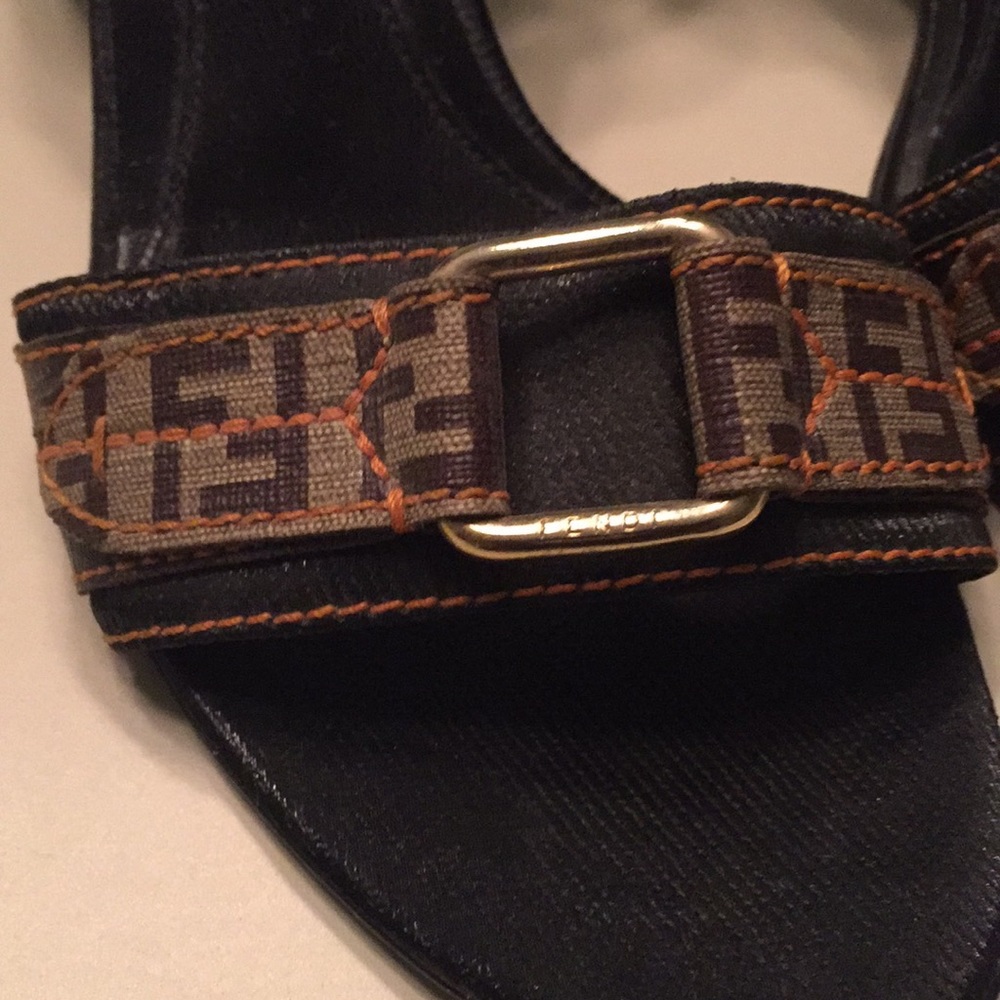 Fendi Sandals Heels - Picture 5 of 9
